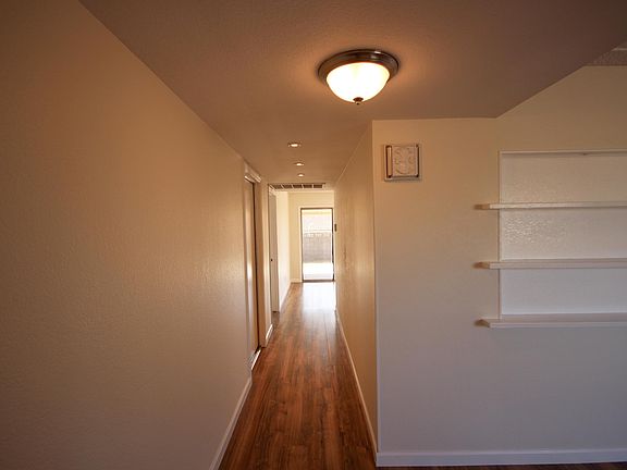 4th image of 10608 N 114th Dr