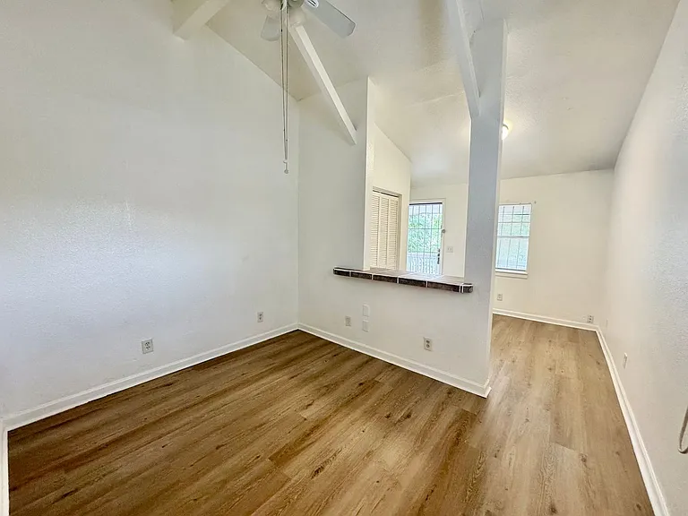 602 Lovett Ave — Photo 15