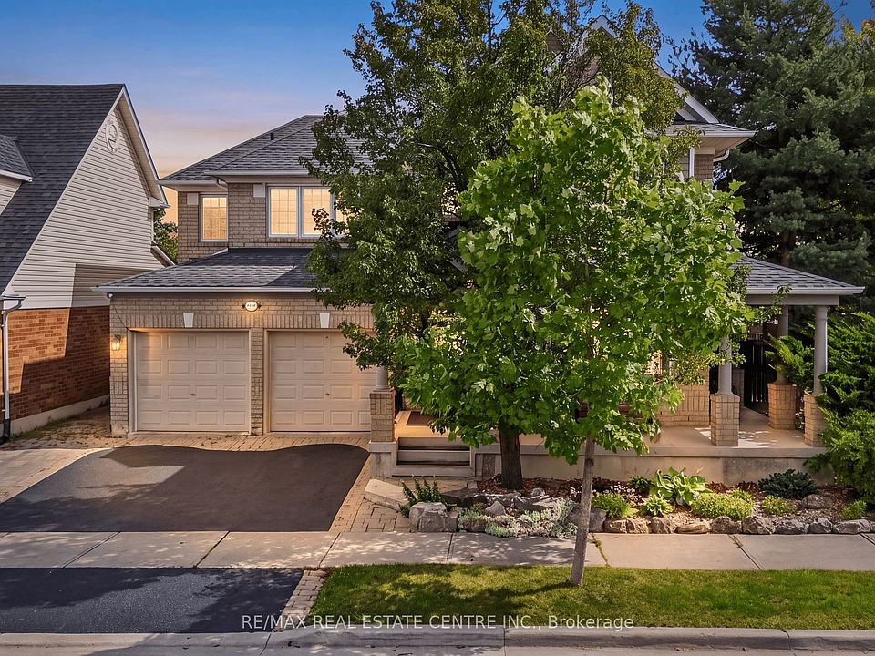 1st image of 1667 Dempsey Cres