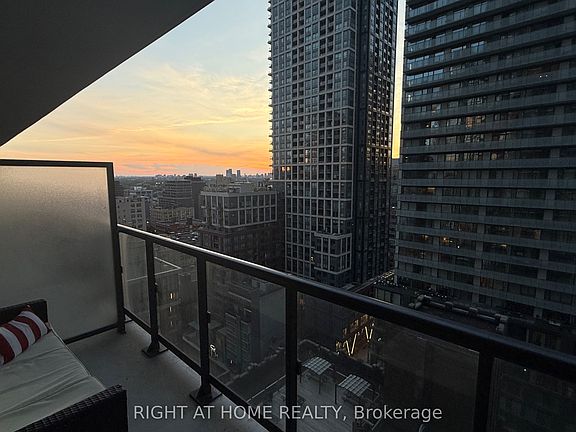 2nd image of 87 Peter St #2109