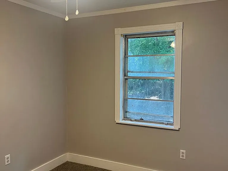 610 N Fir St — Photo 19