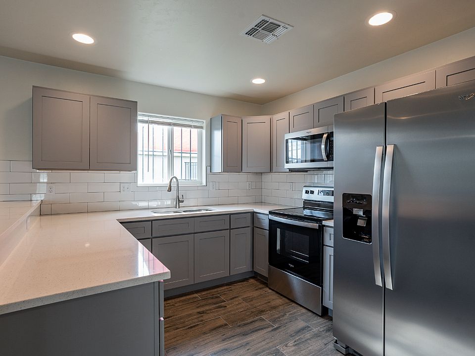 1st image of 1716 E 7th St #2