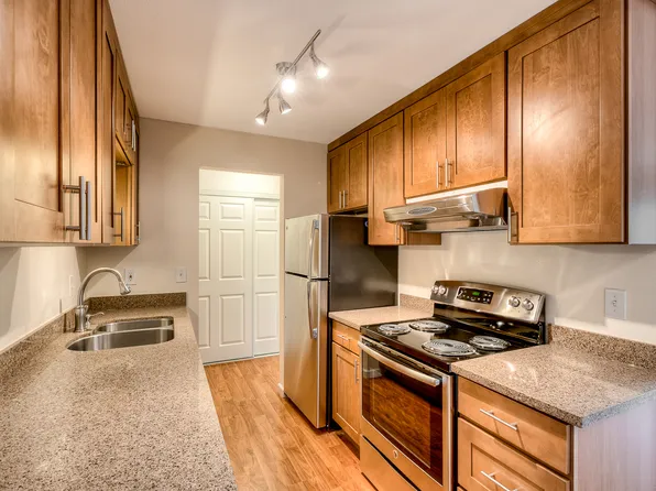 Kirkwood Apartments, 713 3rd Pl S APT 1, Kirkland, WA 98033