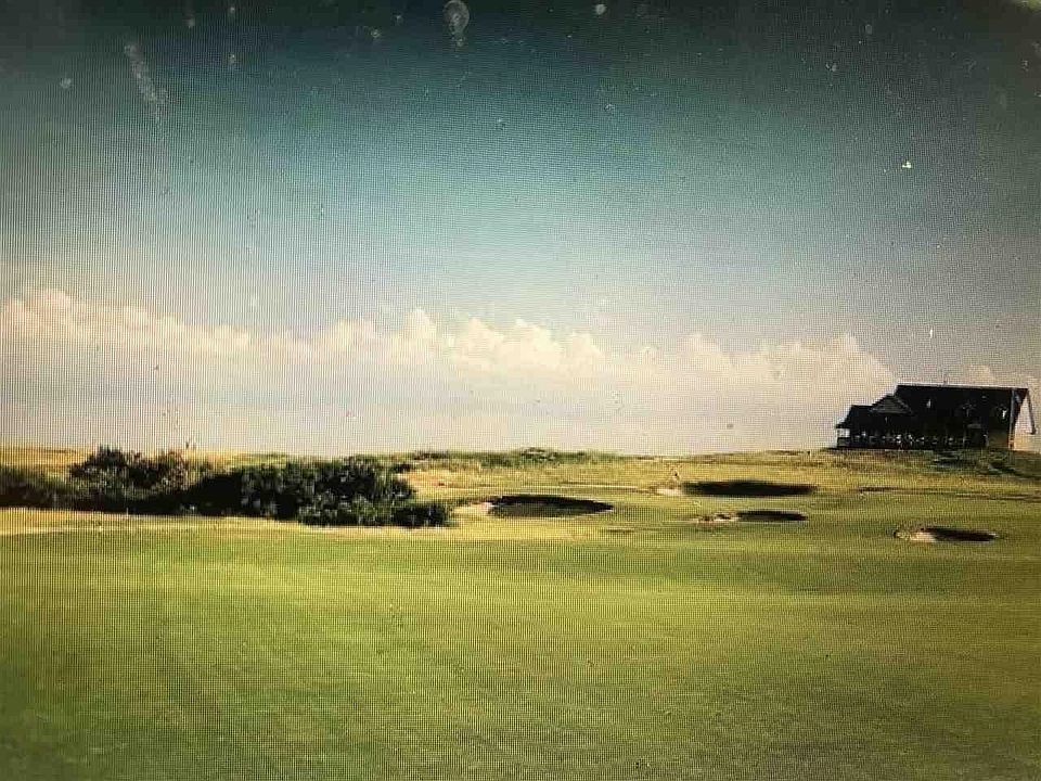 1st image of 20 Wildhorse Rd