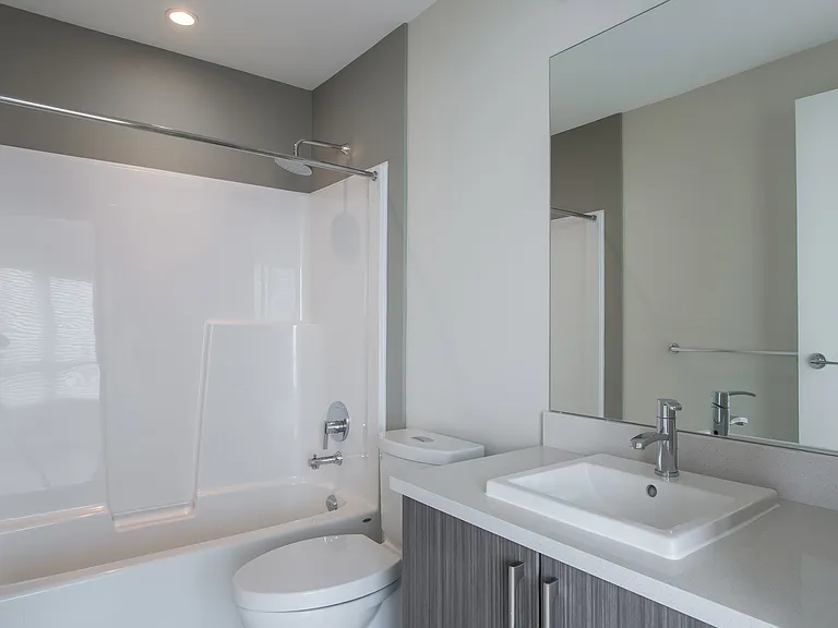 14000 Riverport Way — Photo 29