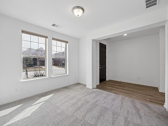 4th image of 3716 Blue Stream Dr