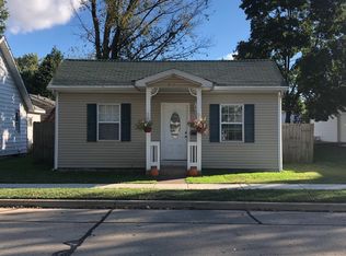 207 E 3rd St, O'Fallon, IL 62269