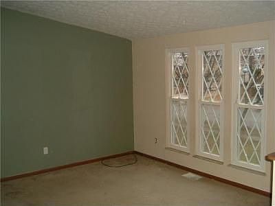 2nd image of 2240 Kilbourne Ave