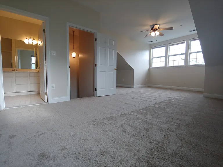 814 Estuary Dr — Photo 21
