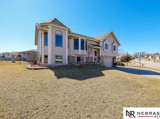 5271 W Redberry Ln, Lincoln, NE 68528