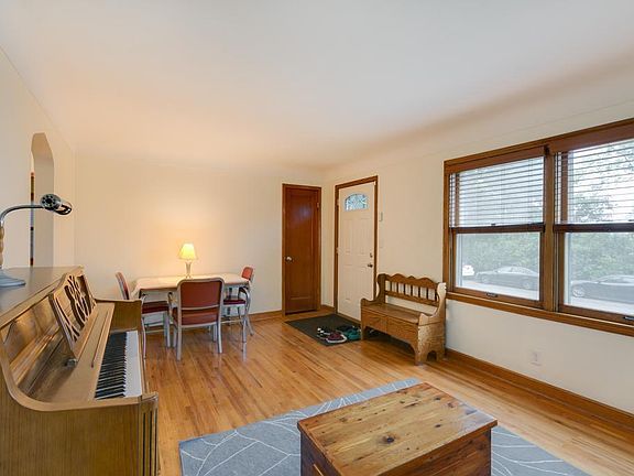 4th image of 1421 Wynne Ave