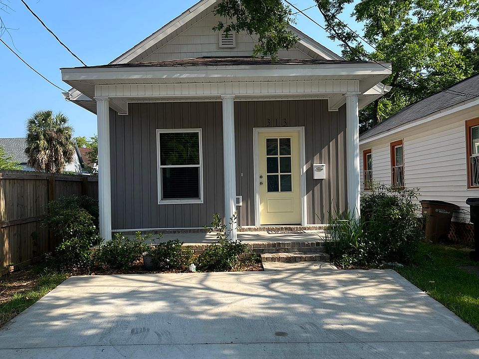 1st image of 313 E De Soto St