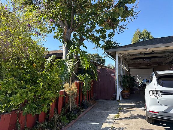 2nd image of 282 Eureka Ct
