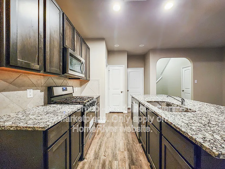 4329 McGregor Bluff Ln — Photo 6