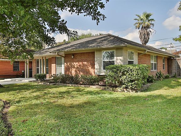 3rd image of 2002 Nina Lee Ln