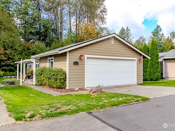 3rd image of 6610 243rd Avenue E #98