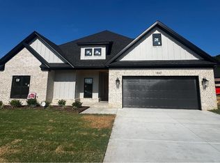 1860 Indigo Cv, Conway, AR 72034