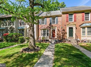 3810 Angelton Ct, Burtonsville, MD 20866
