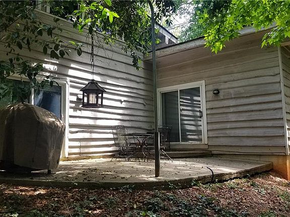 4th image of 6305 Shallow Creek Ln