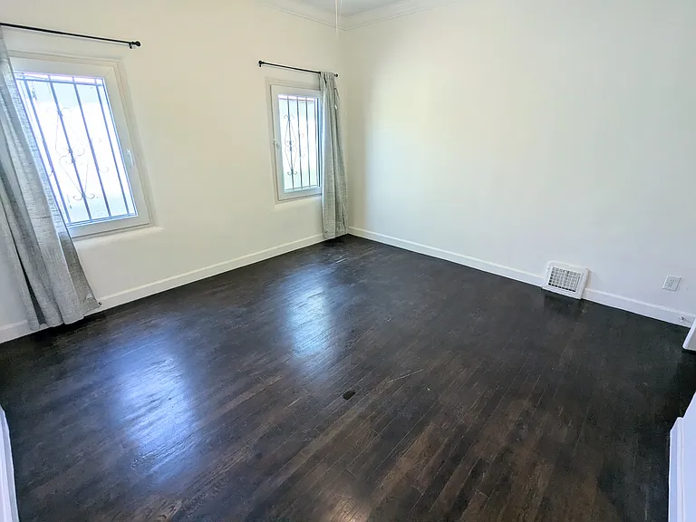 1152 Gordon St #3 — Photo 9