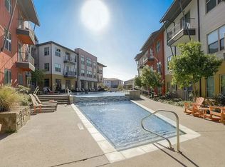 Infinity on the Point, Dallas, TX 75243