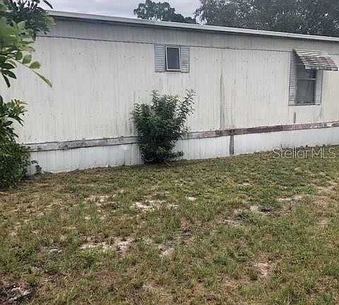 5th image of 1416 County Dr