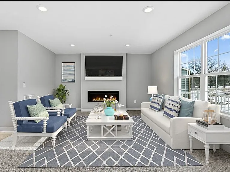 6740 Hinterland Trl S — Photo 3