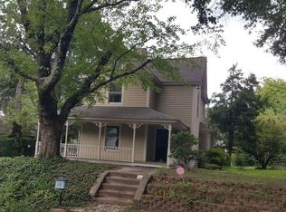 1011 Haywood St, Greensboro, NC 27403