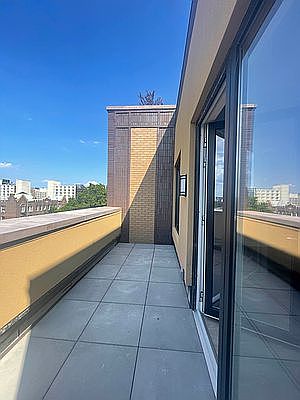 3rd image of 292 Linden Blvd #8A