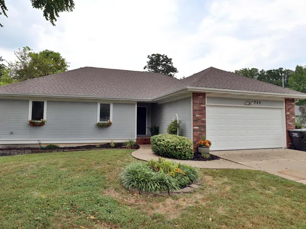 2725 E Verona Street, Springfield, MO 65804