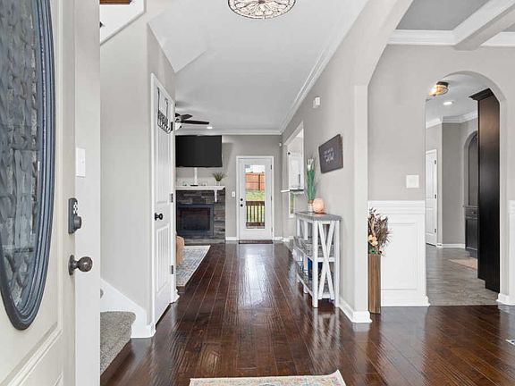 4th image of 1513 Osage Ct