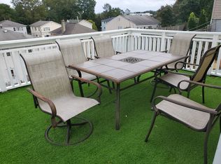 43 Crestview St, New Rochelle, NY 10801