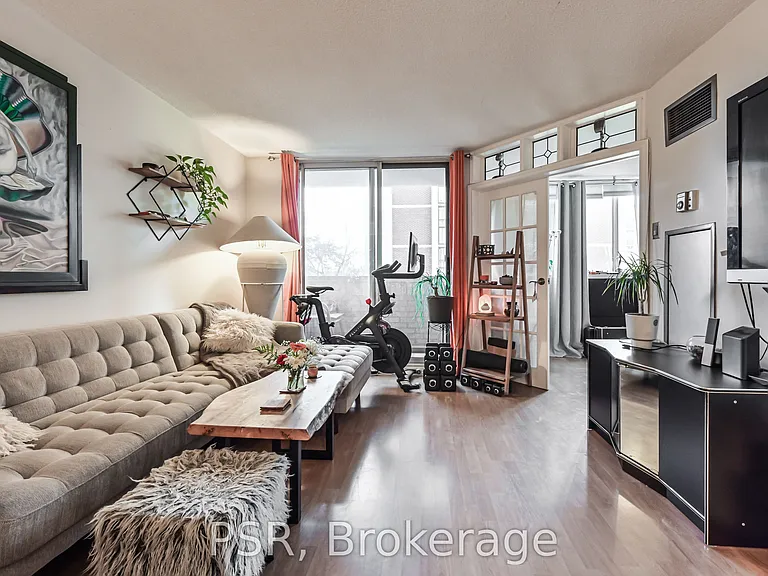 60 Homewood Ave #330 — Photo 8