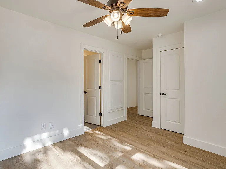 3211 Forest Park Blvd — Photo 25