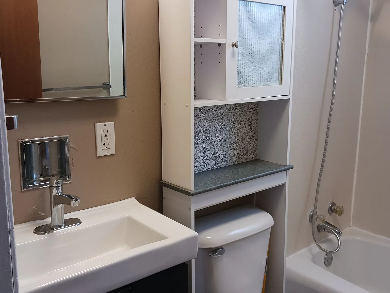 2 bed, 800 sqft, $775 — Photo 4