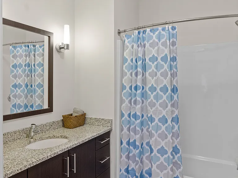Cirrus Apartments — Photo 8