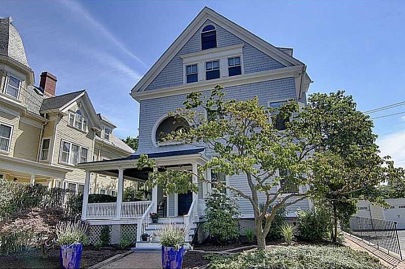 1st image of 51 Arlington Ave #2