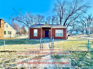 3905 N 37th St, Omaha, NE 68111