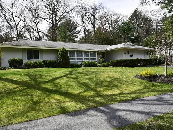 44 Perley Ave, Peabody, MA 01960