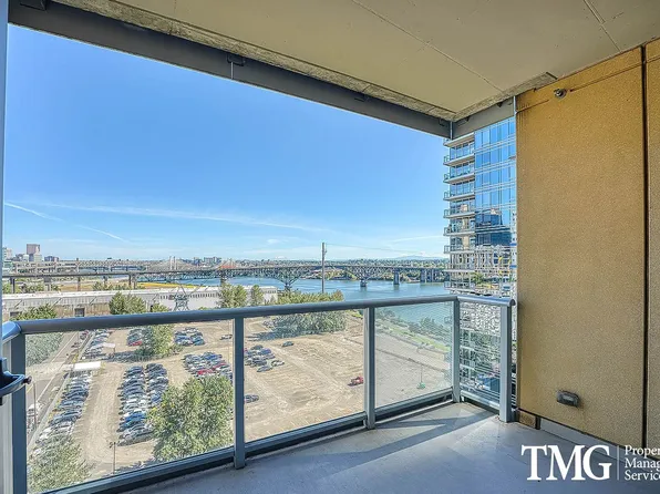 3570 S River Pkwy Unit 1107, Portland, OR 97239