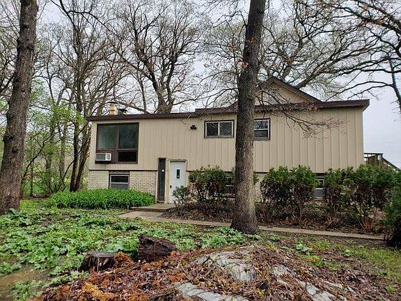 3rd image of 1000 Ivy Oaks Dr