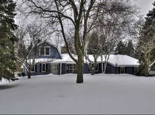 18855 Gebhardt Rd, Brookfield, WI 53045