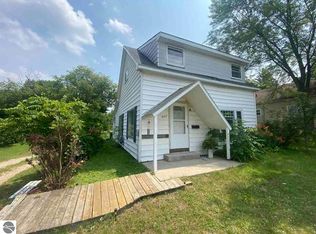 407 Balsam St, Cadillac, MI