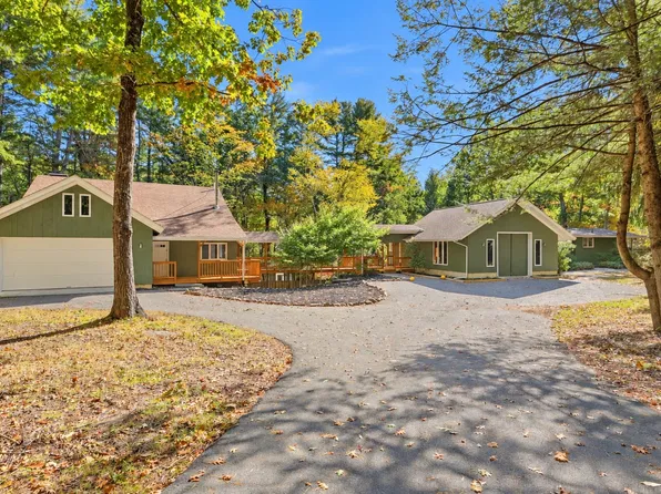 148 Rutland St, Carlisle, MA 01741