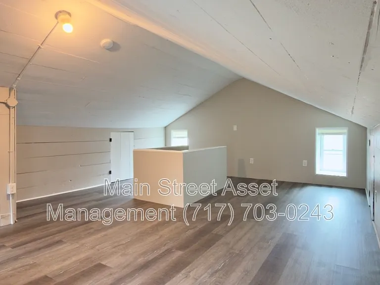 59 King St #3 — Photo 17