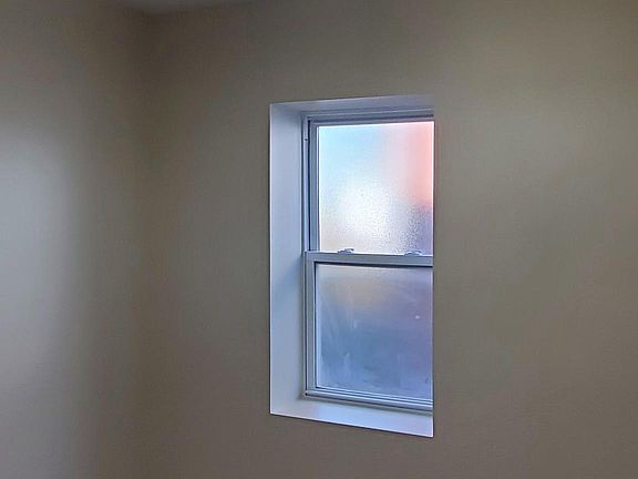 3rd image of 6041 Washington Blvd APT 1