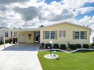 8523 Countess Avenue Cir, Palmetto, FL 34221