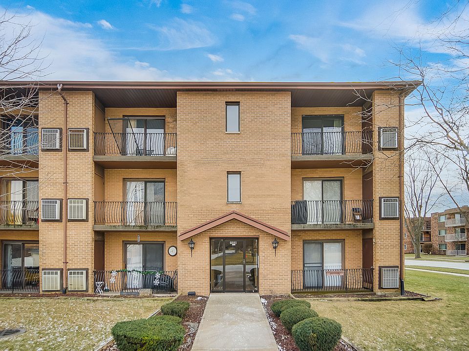 1st image of 7331 175th St APT 2E
