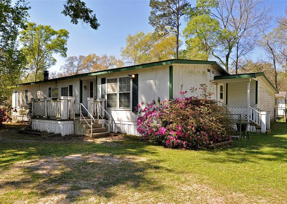 1st image of 19420 Forest Lane Cir