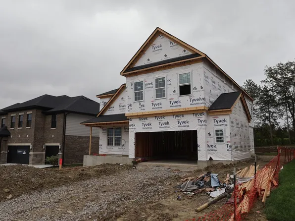 47 Glasgow St, Springboro, OH 45066
